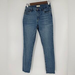 Oliver Logan Women's Classic Blue Straight Leg Jeans Size 25